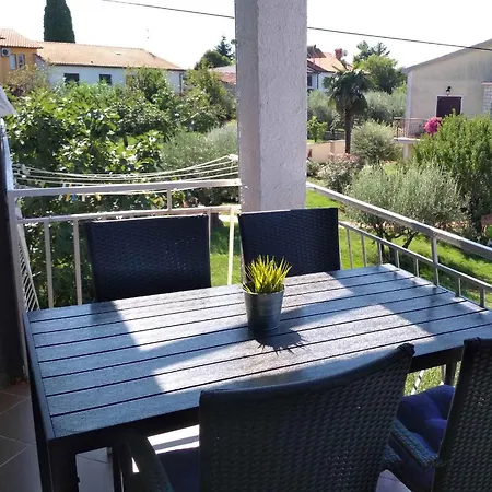 In Porec/istrien 33042 Apartment *