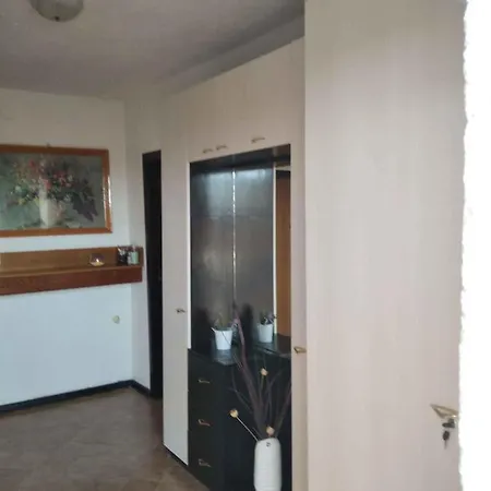 Apartament In Porec/istrien 33042 *