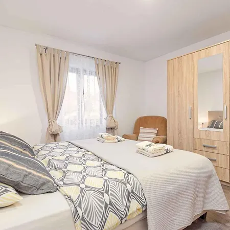 Διαμέρισμα In Porec/istrien 34407 Πόρετς