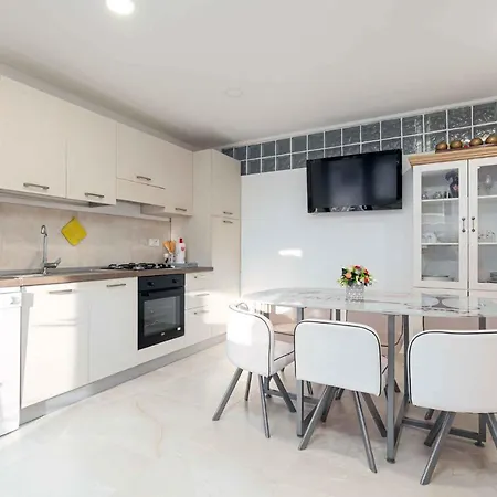 In Porec/istrien 34407 Διαμέρισμα *